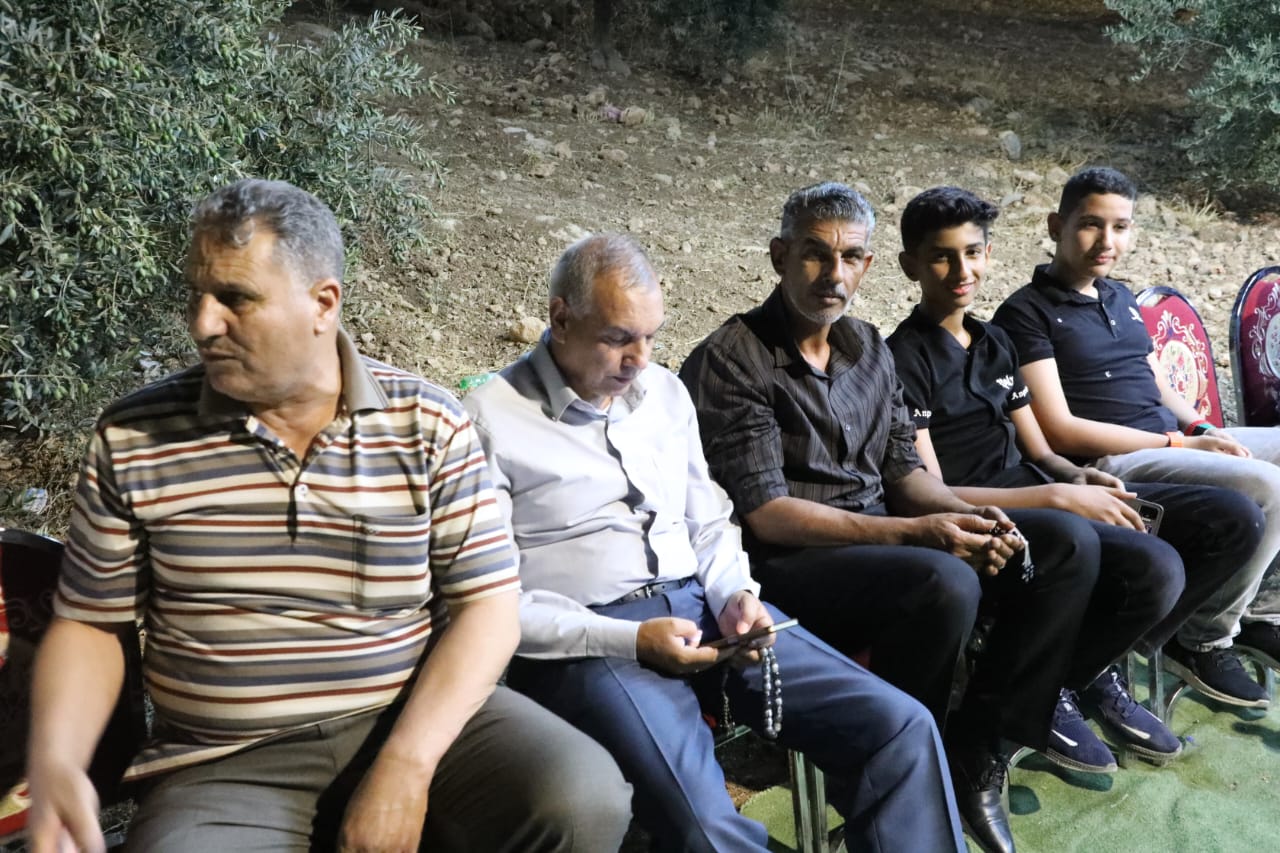 Madar Al-Saa Images 0.8362558446791937