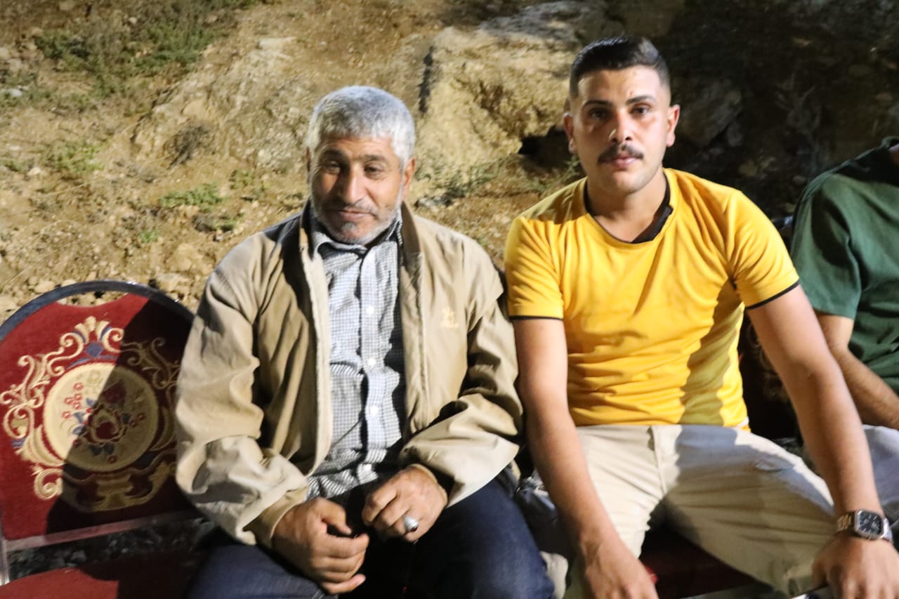 Madar Al-Saa Images 0.3739635811954406