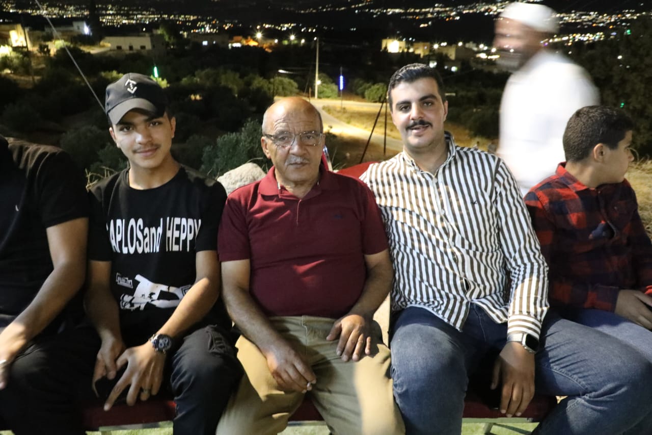 Madar Al-Saa Images 0.5625724326874197