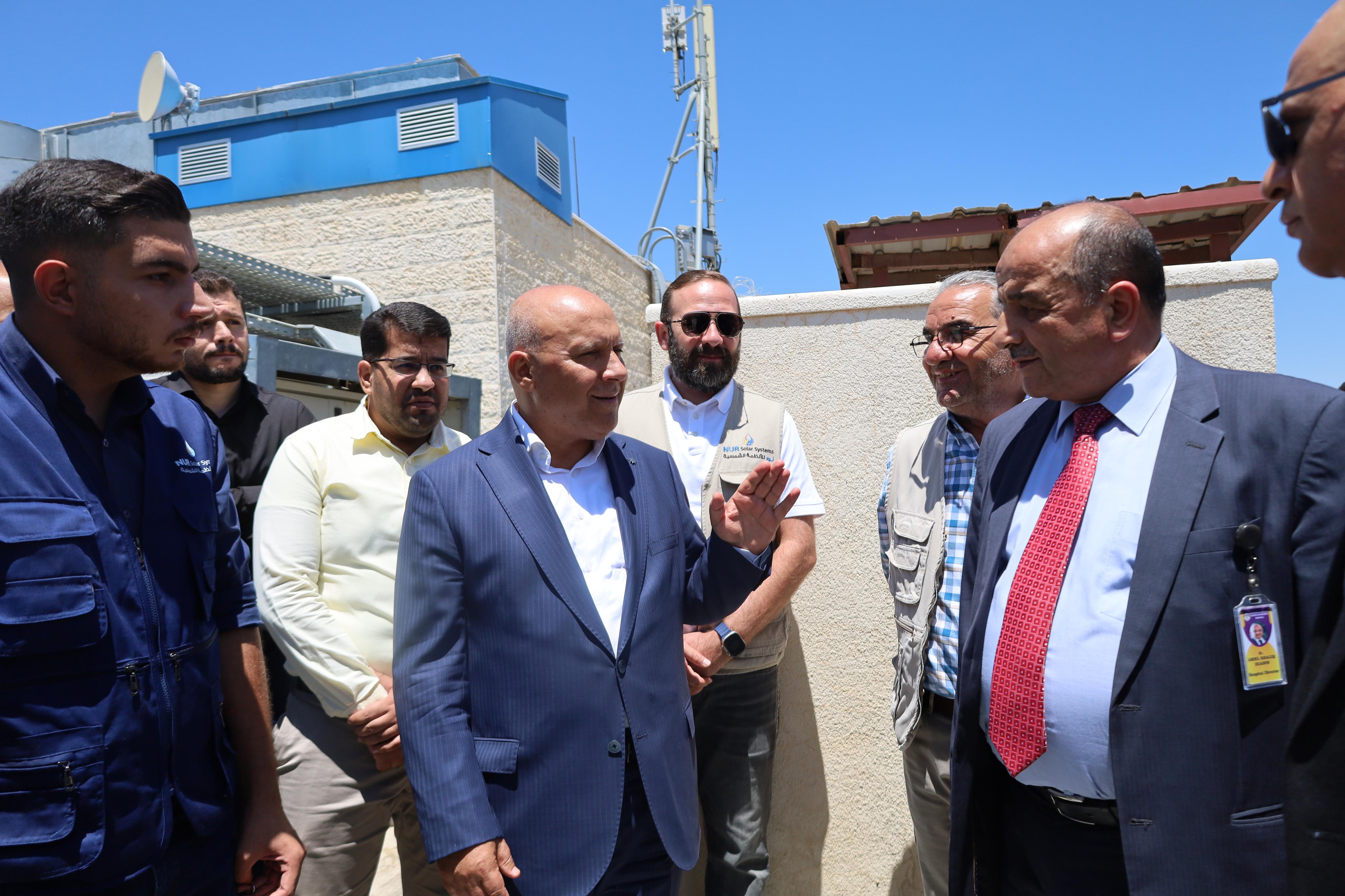 Madar Al-Saa Images 0.8114023431796469
