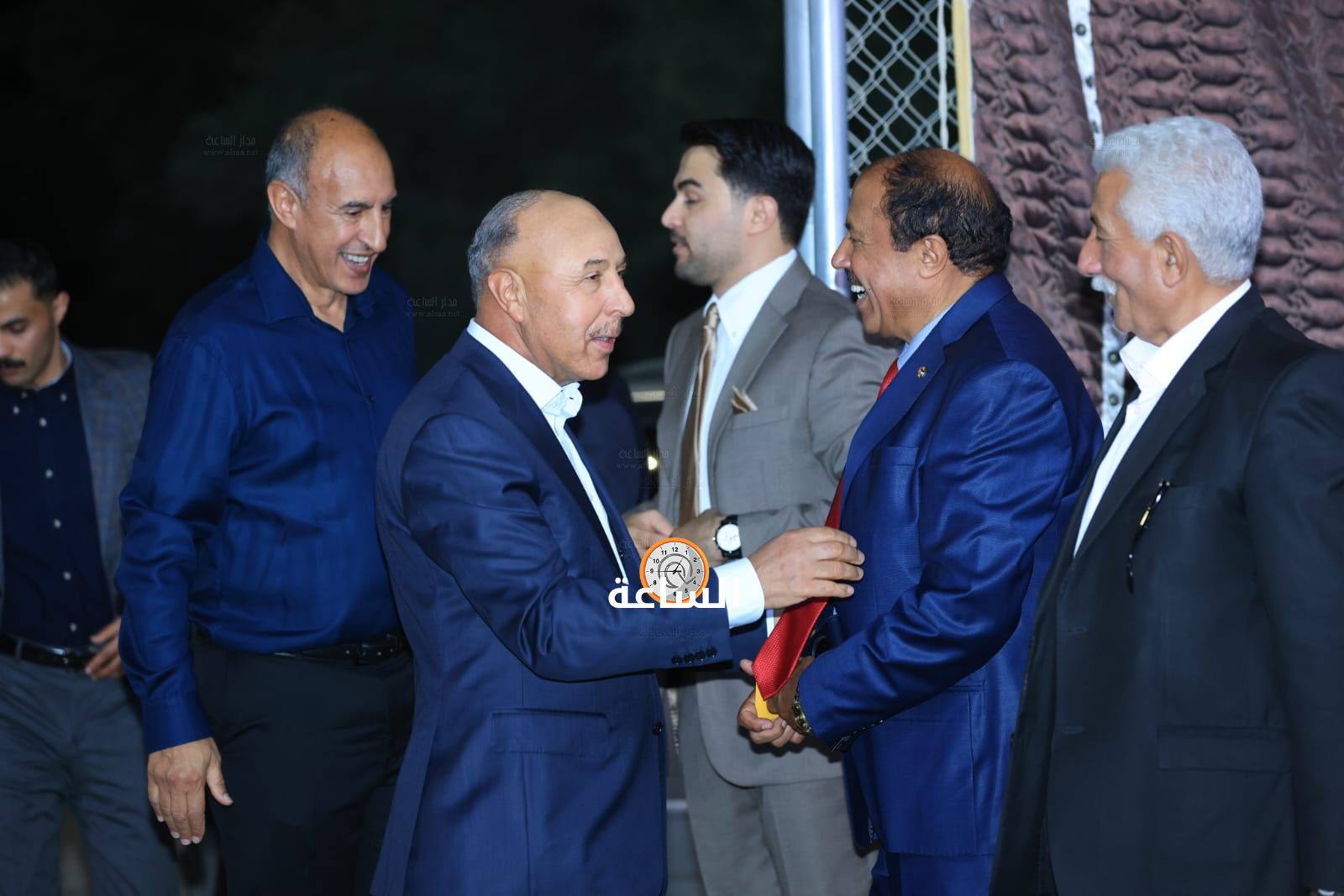 Madar Al-Saa Images 0.36058464358945075