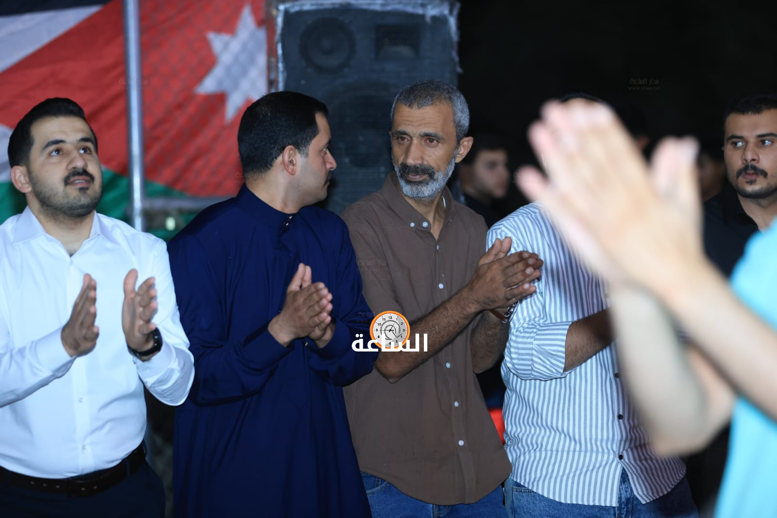 Madar Al-Saa Images 0.4149530402244176