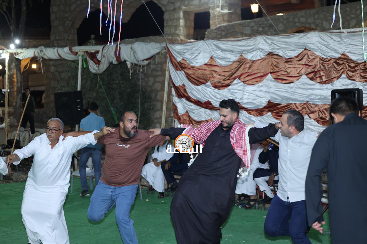 Madar Al-Saa Images 0.09966316131046082