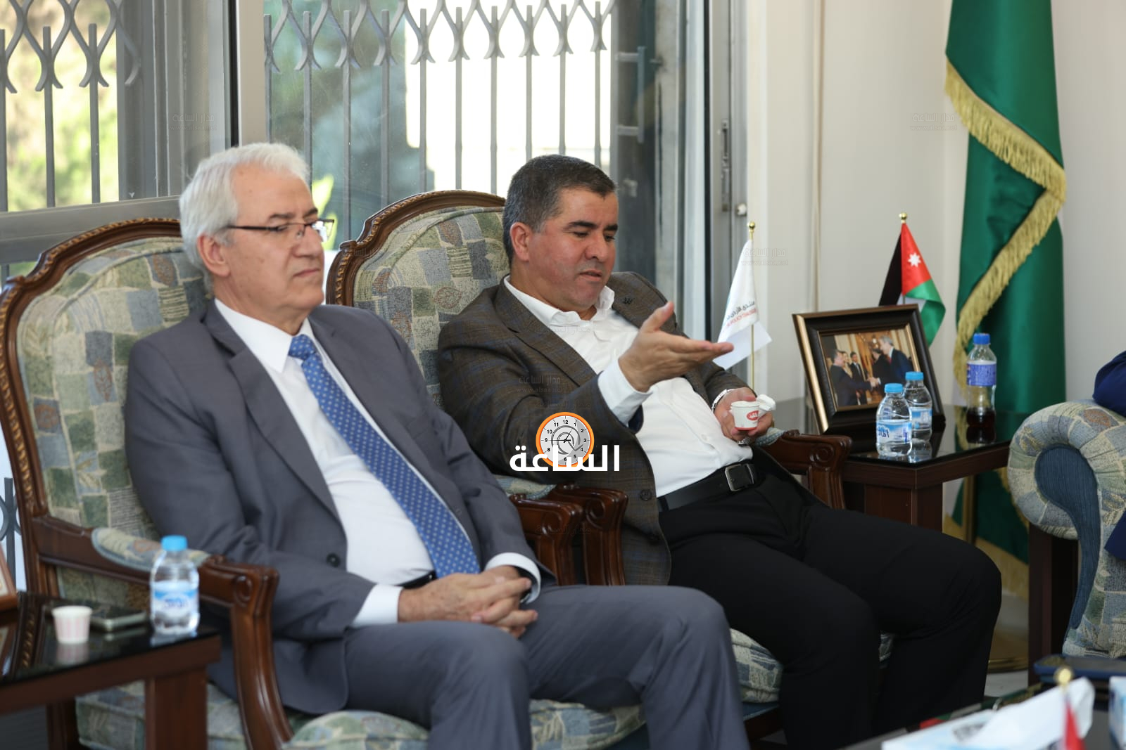 Madar Al-Saa Images 0.40828345365754815