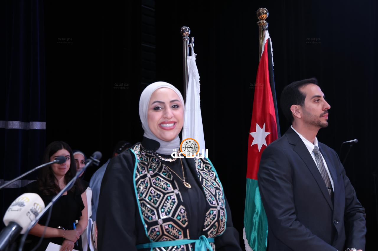 Madar Al-Saa Images 0.20352216394483402
