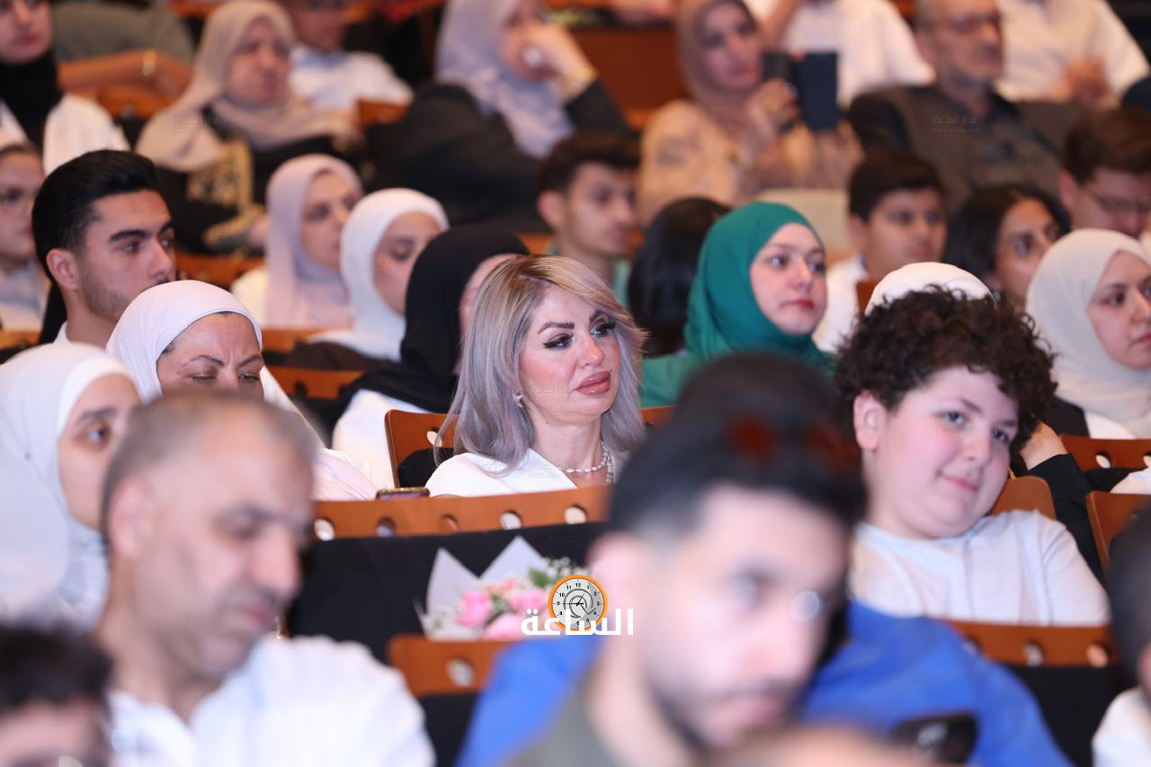 Madar Al-Saa Images 0.8605907662801593