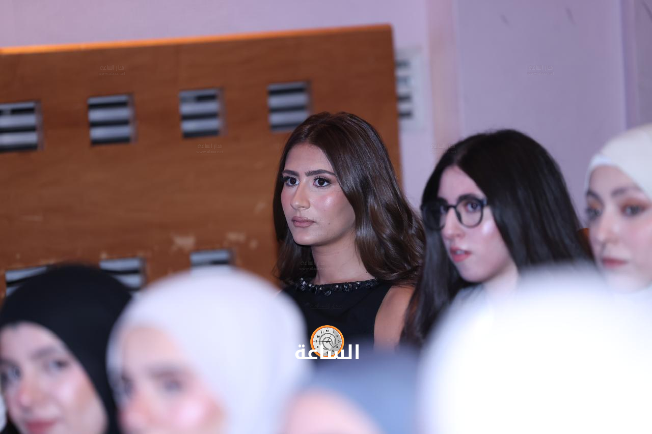 Madar Al-Saa Images 0.6241149107906189