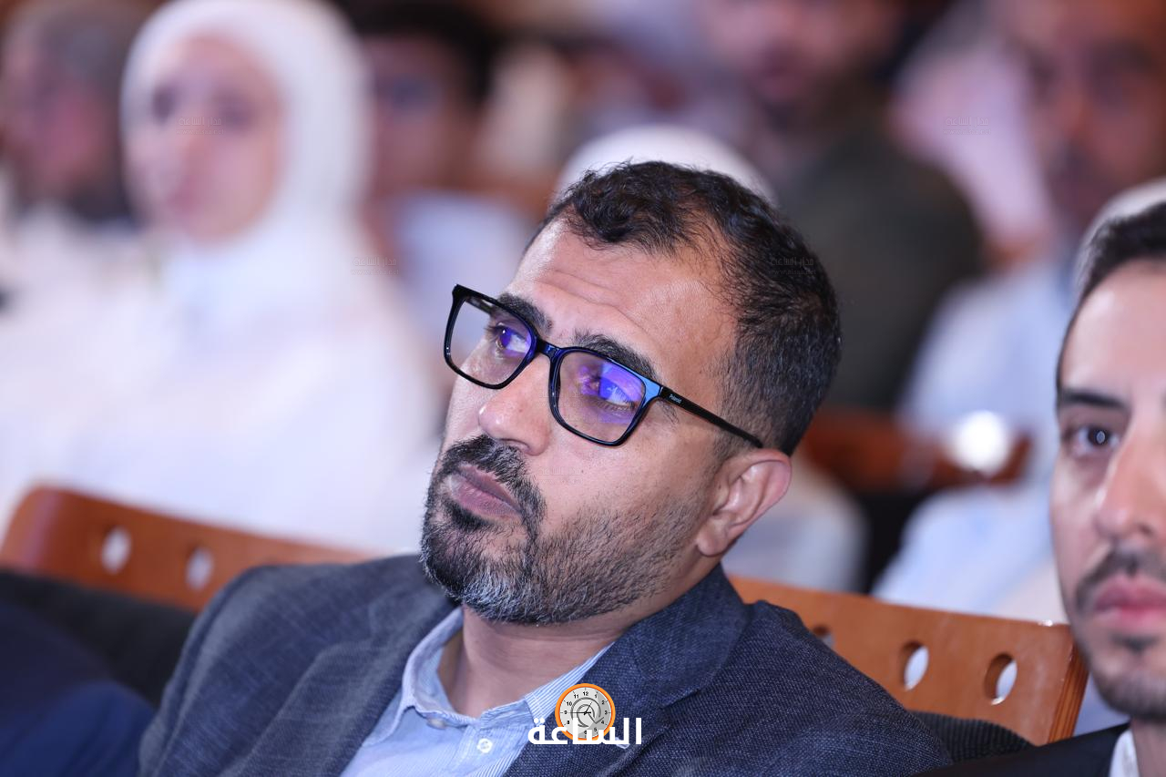 Madar Al-Saa Images 0.045441100827500636
