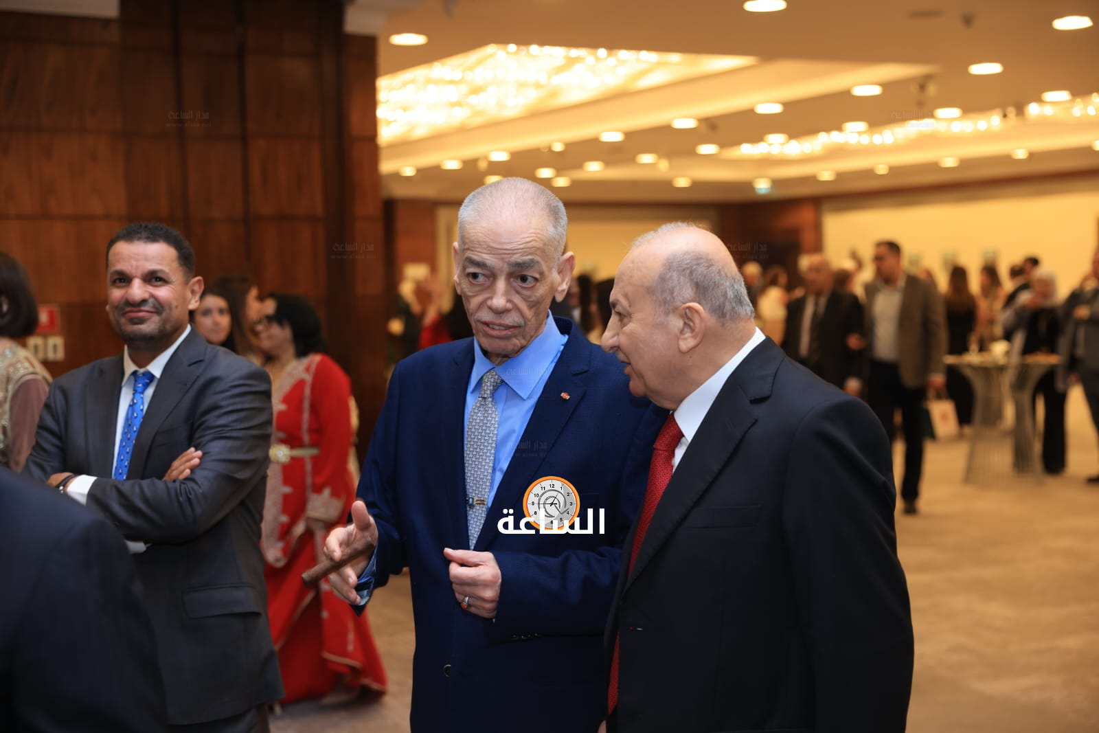 Madar Al-Saa Images 0.25727639122773016