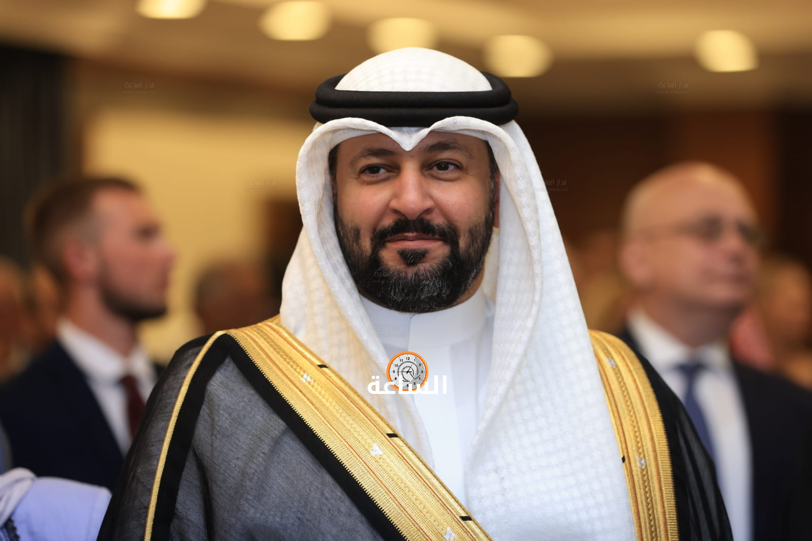 Madar Al-Saa Images 0.19498087000564446