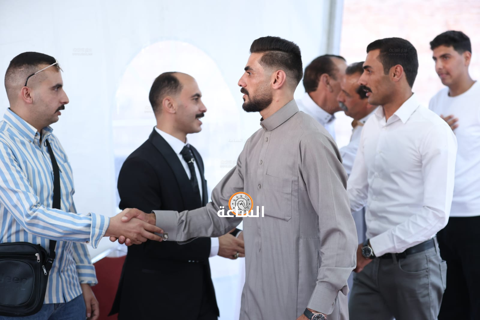 Madar Al-Saa Images 0.6050366679550602
