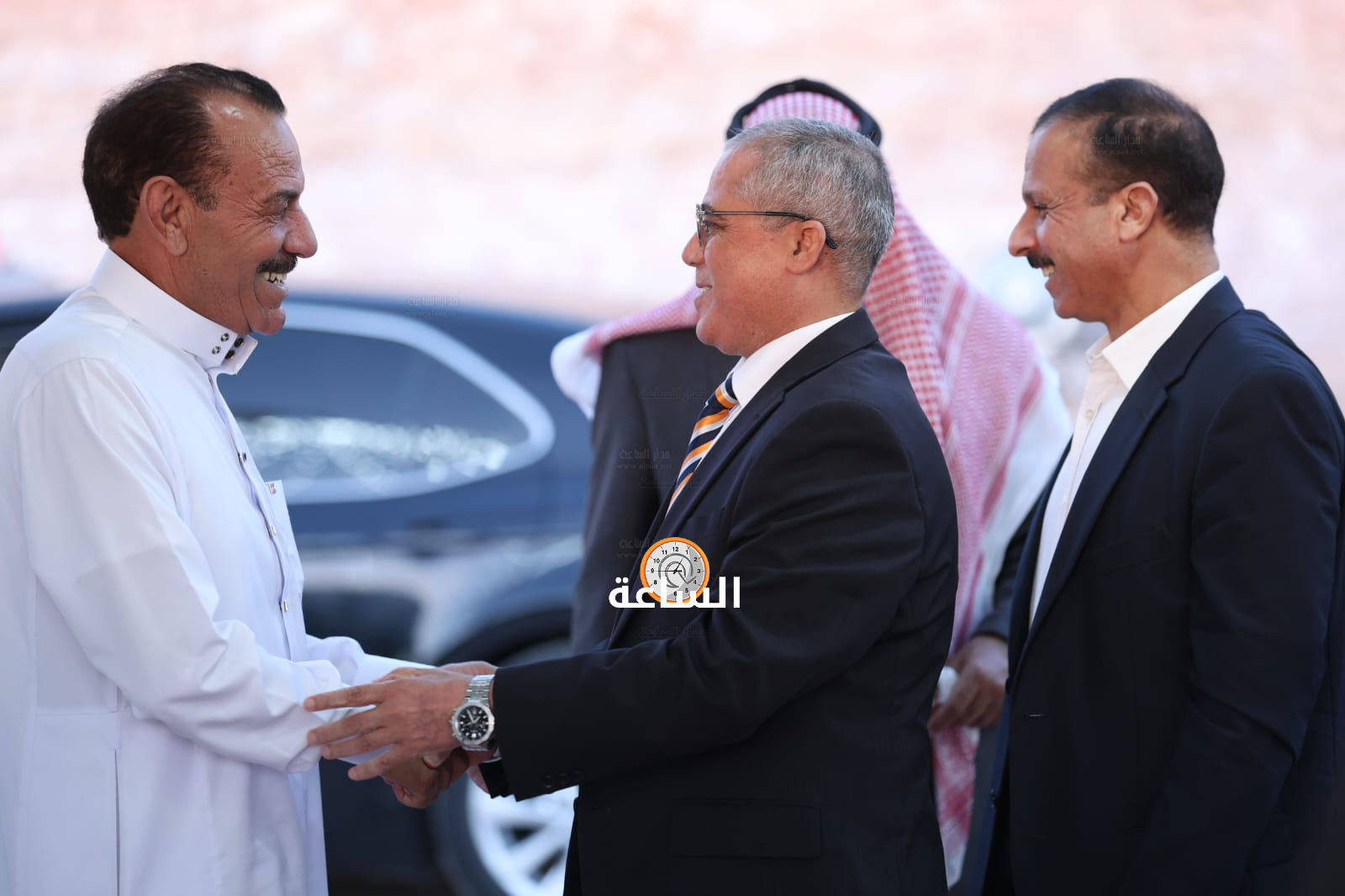 Madar Al-Saa Images 0.7657596400477423