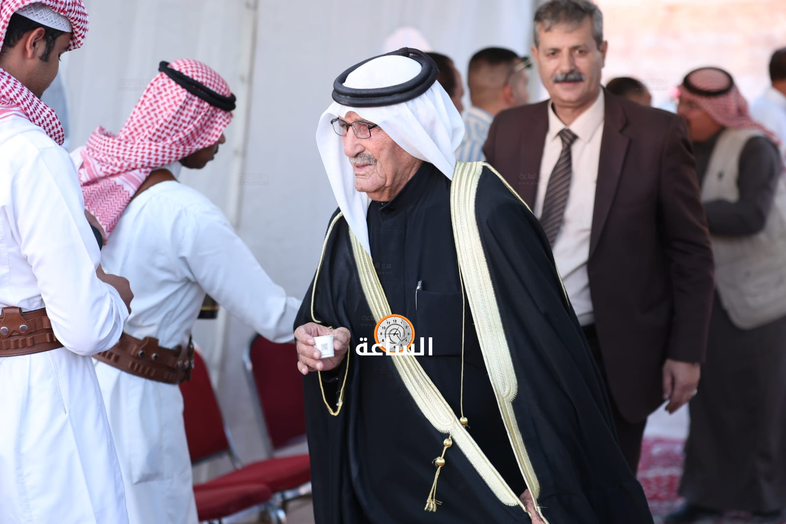 Madar Al-Saa Images 0.43913484995304997