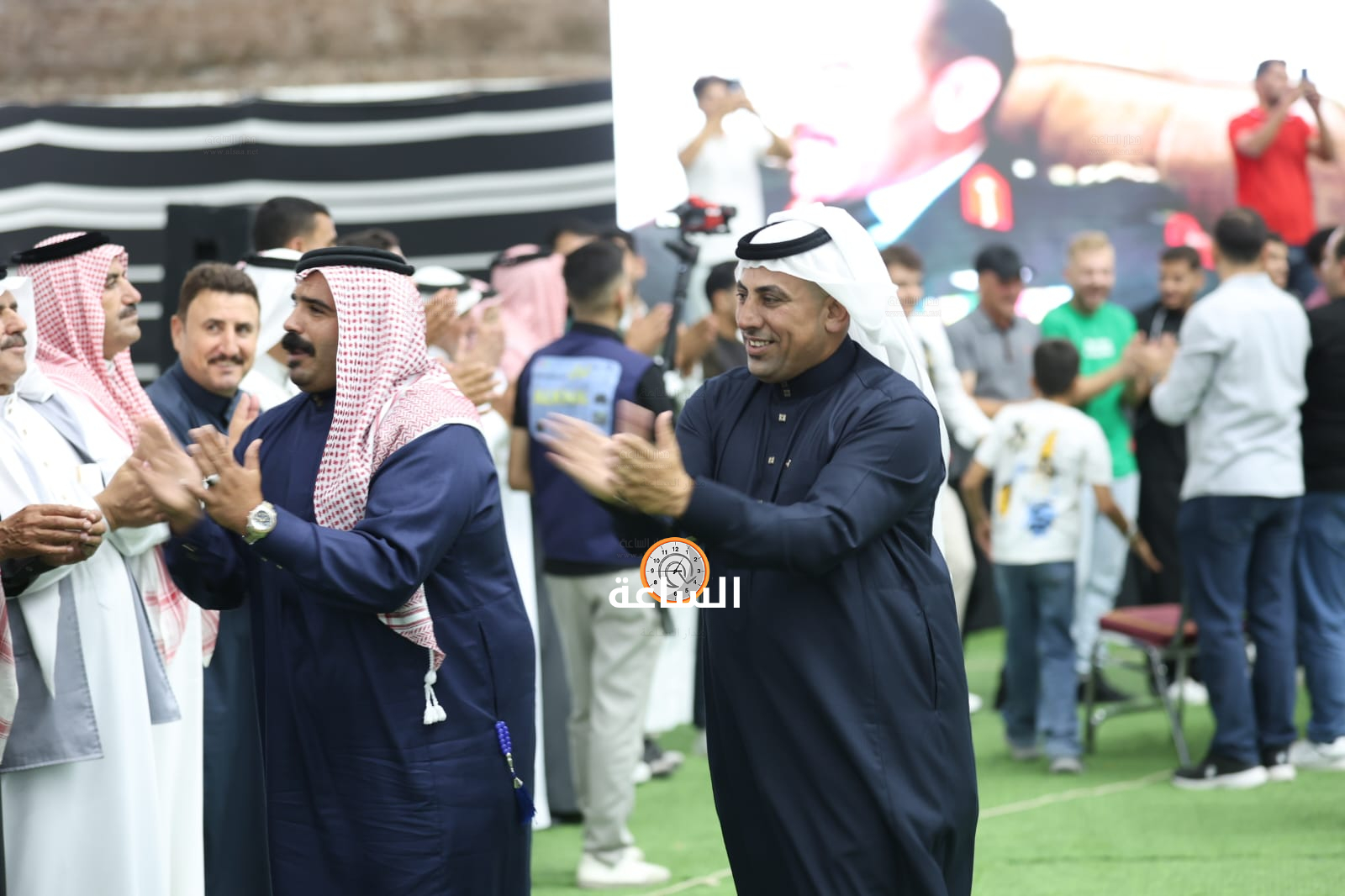 Madar Al-Saa Images 0.49934681238793976