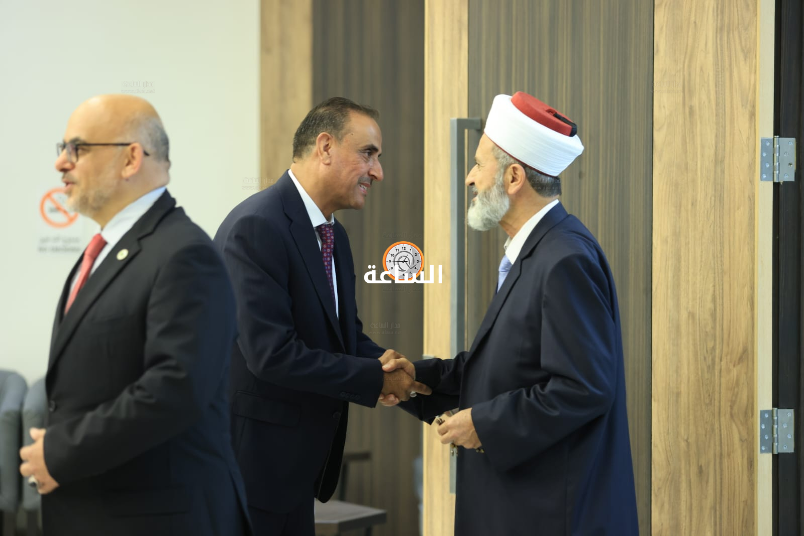 Madar Al-Saa Images 0.833049401720306