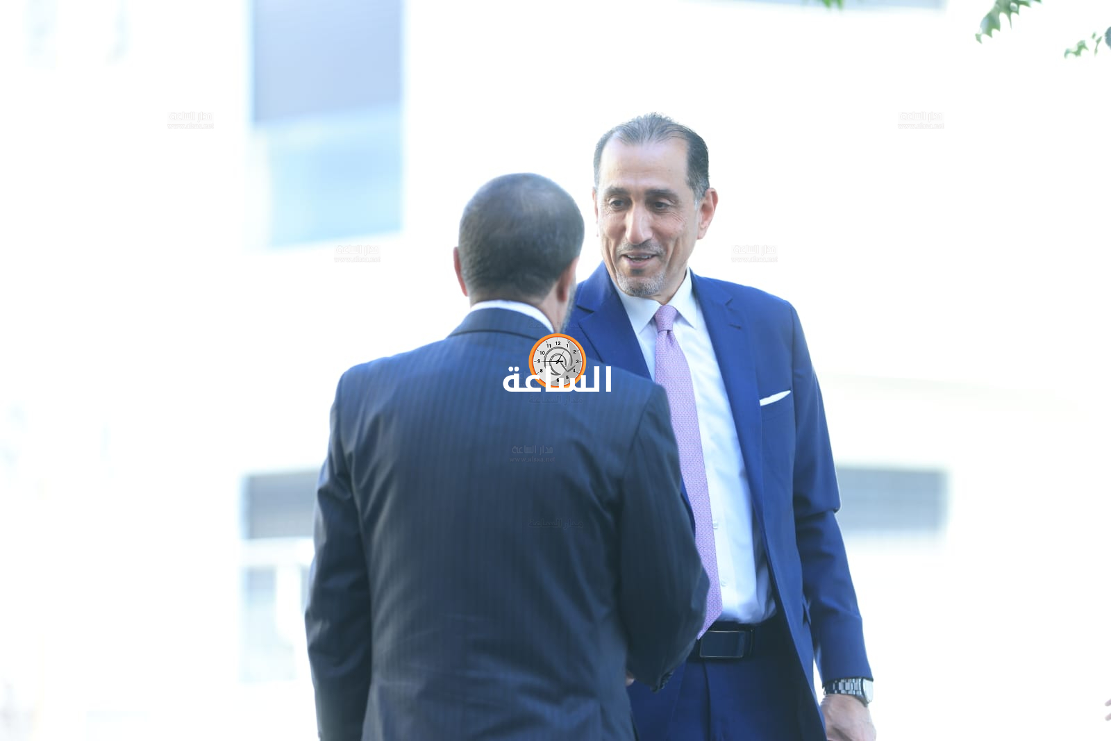 Madar Al-Saa Images 0.776648608285525