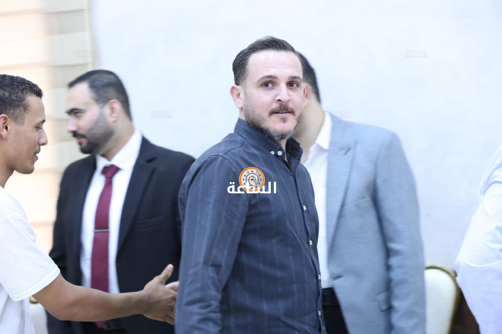 Madar Al-Saa Images 0.4873693371267026