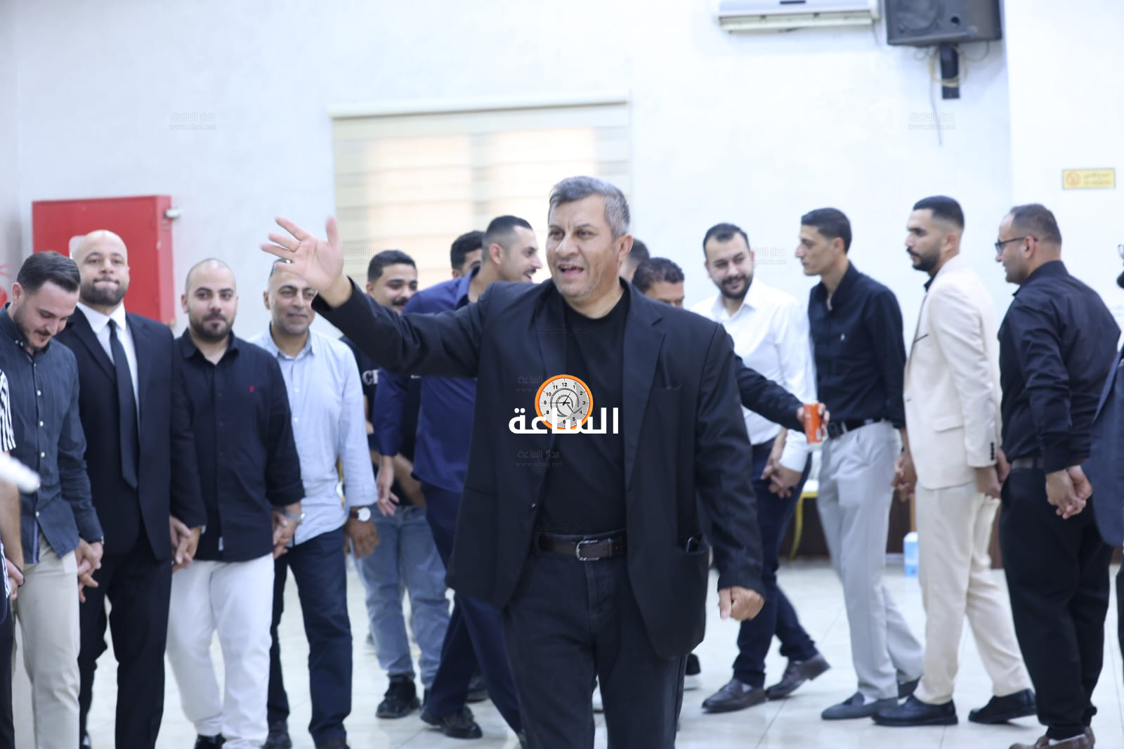 Madar Al-Saa Images 0.9968629657803851