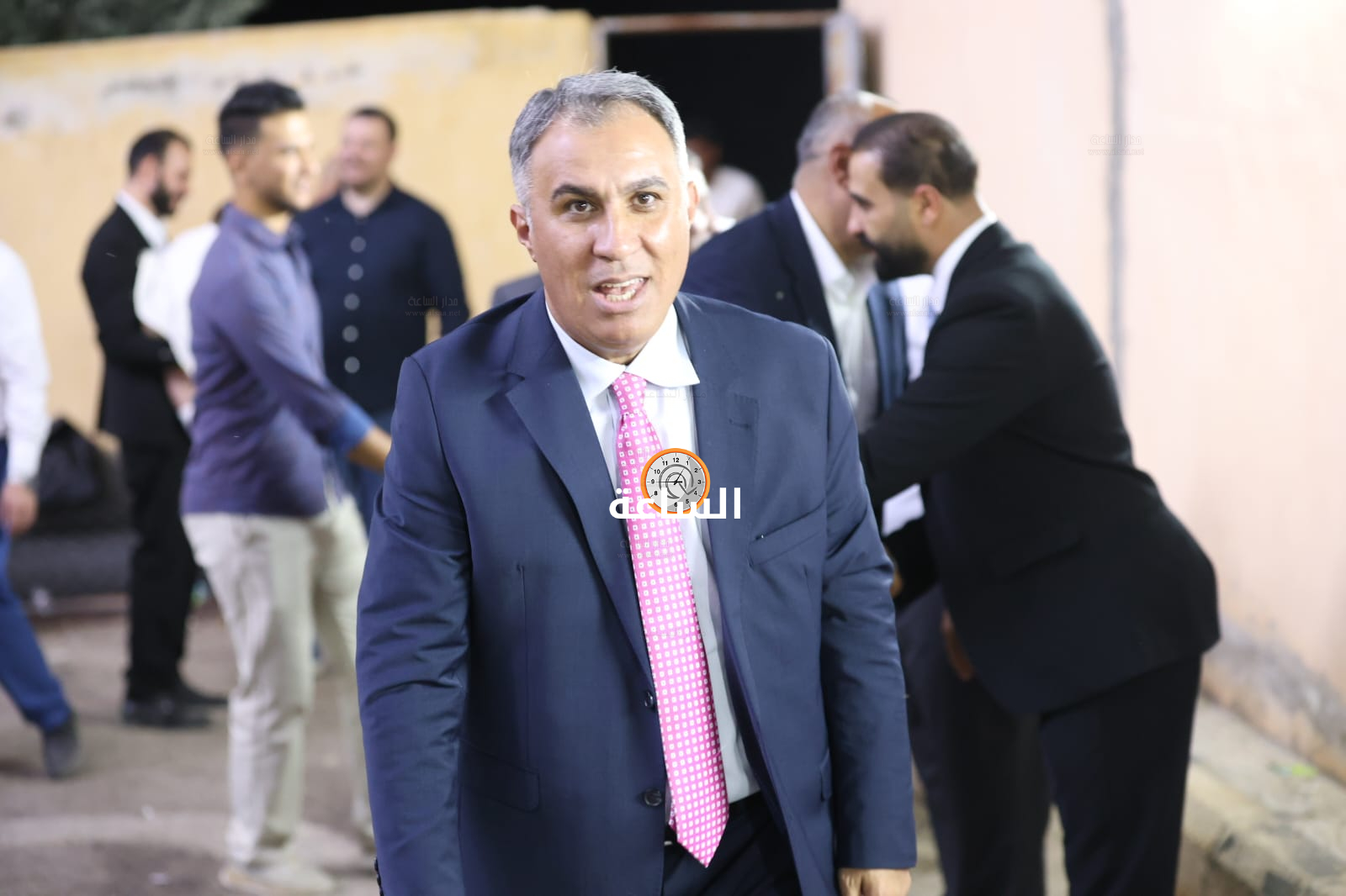 Madar Al-Saa Images 0.32130874762643125