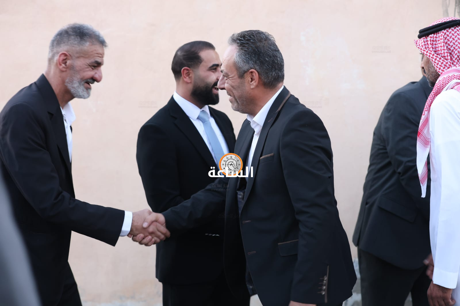Madar Al-Saa Images 0.9722175372686758