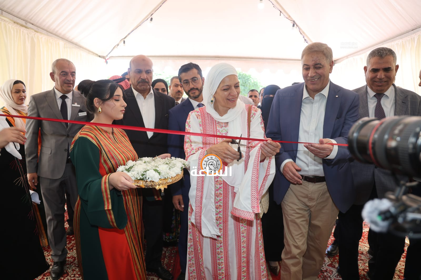 Madar Al-Saa Images 0.5310346603664047