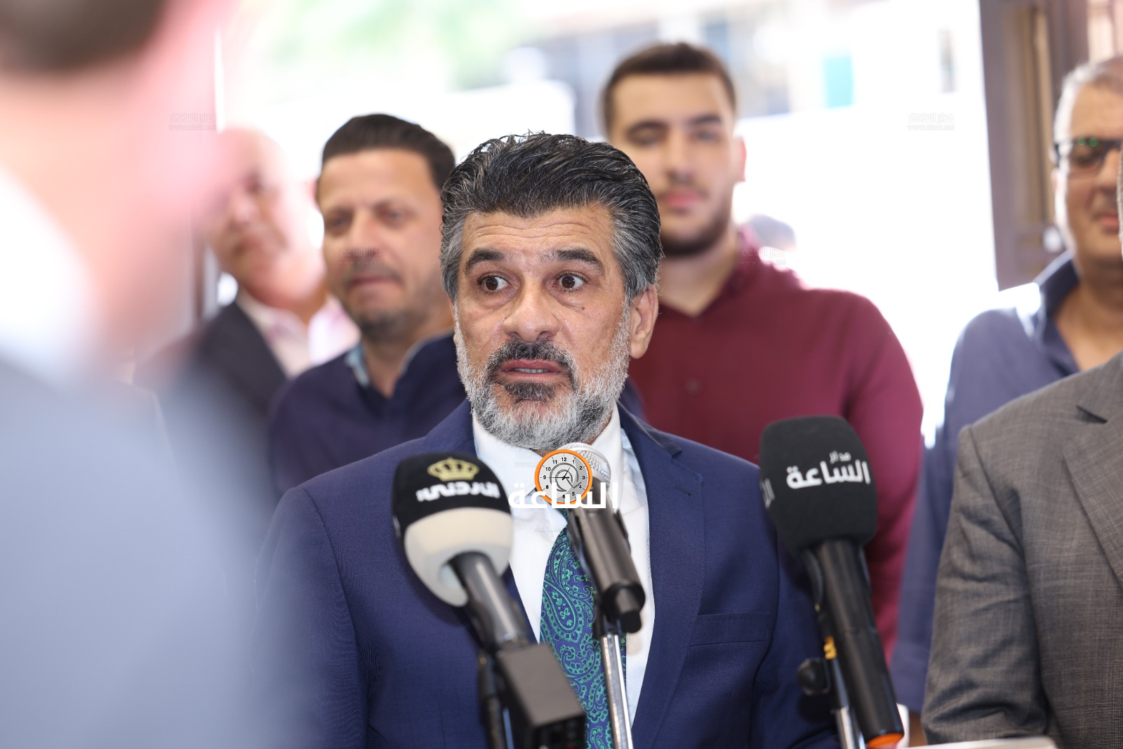 Madar Al-Saa Images 0.379912762896052