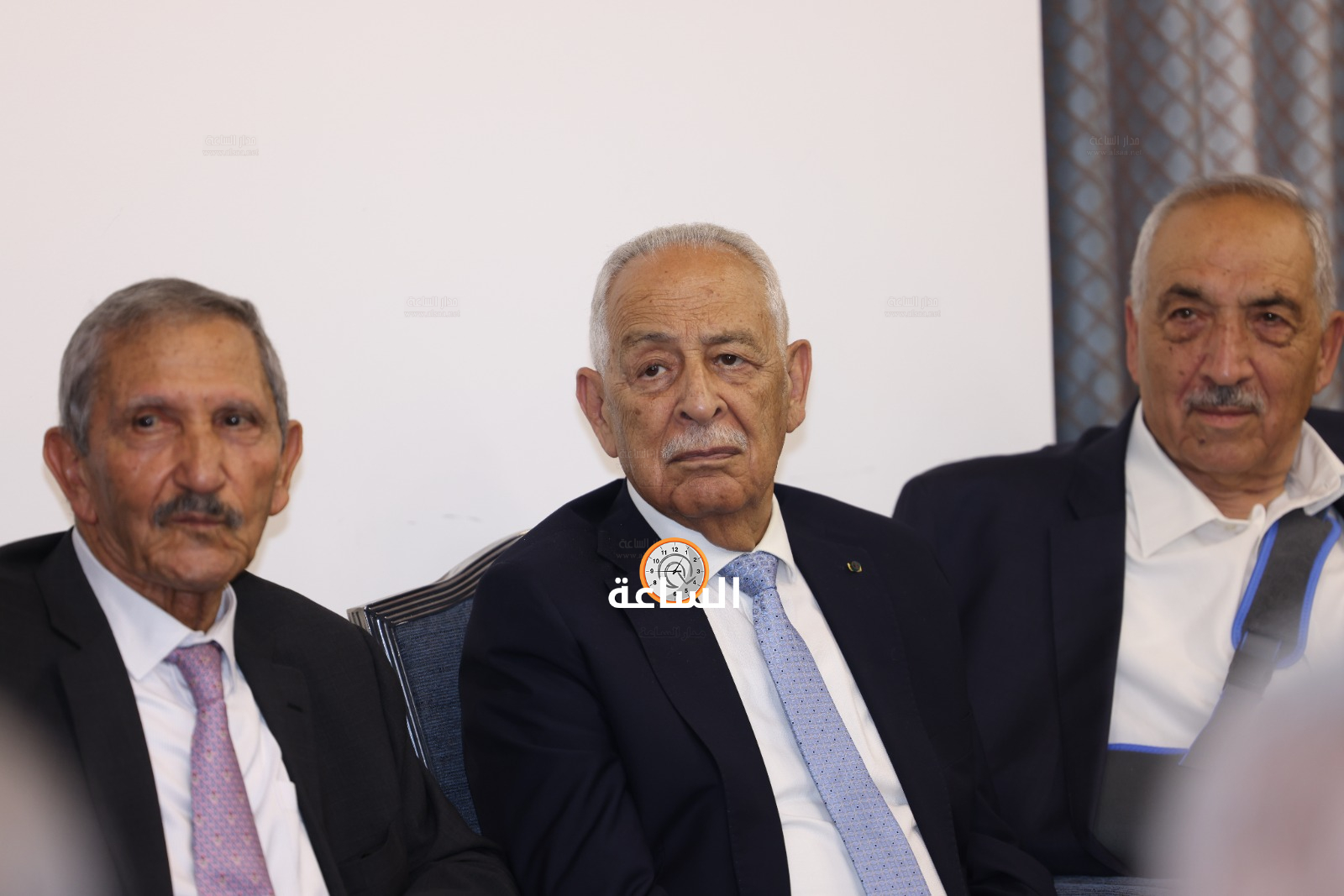 Madar Al-Saa Images 0.4811447526796483