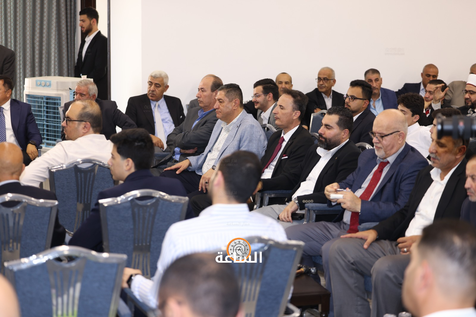 Madar Al-Saa Images 0.7882652297523833