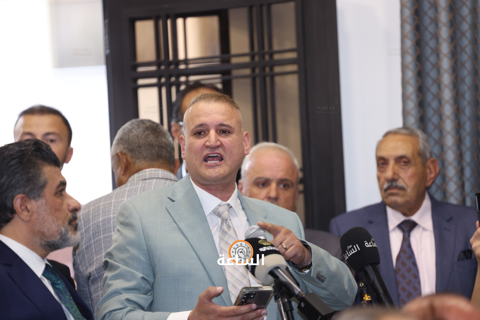Madar Al-Saa Images 0.11001589101276943
