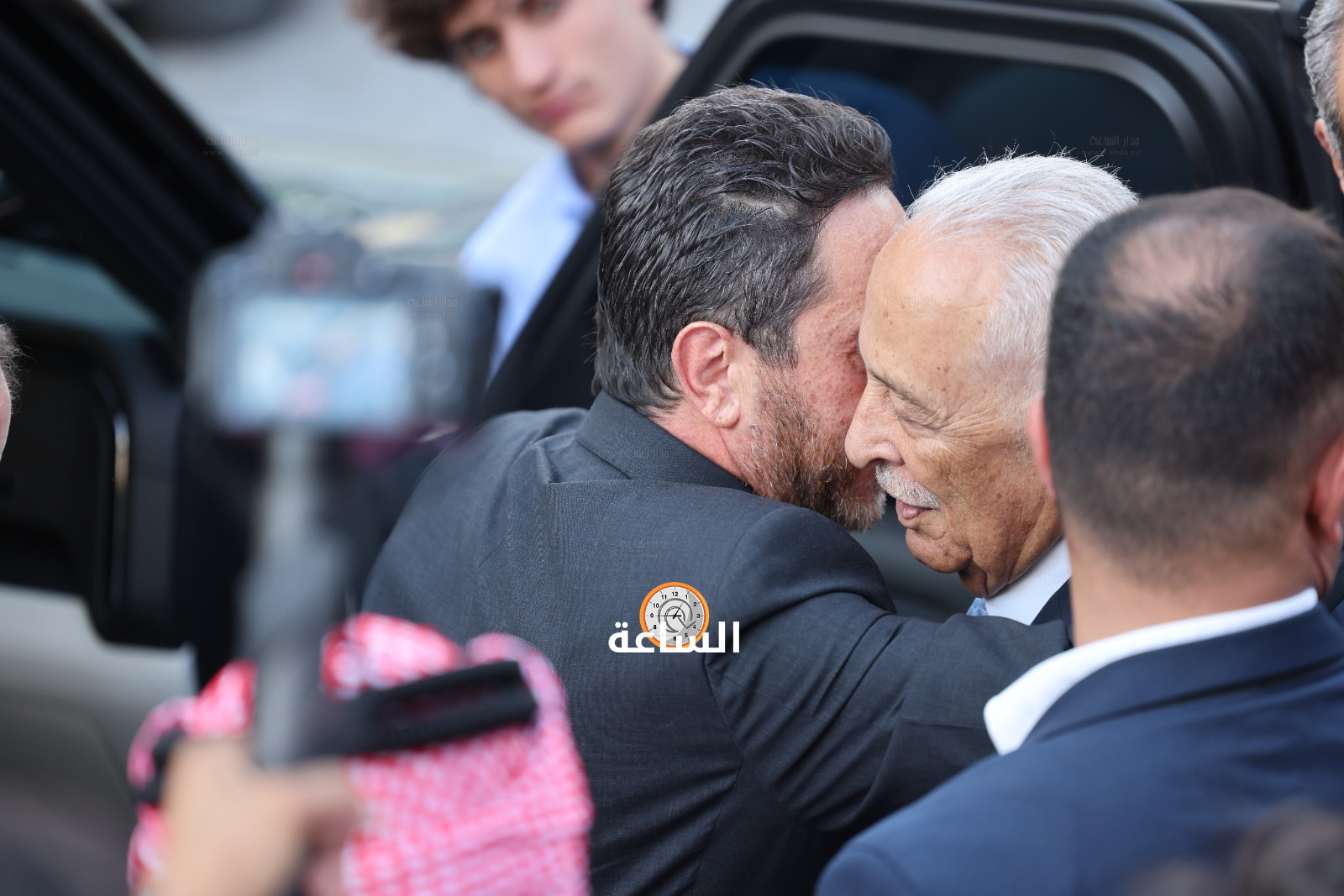Madar Al-Saa Images 0.36858801663999385