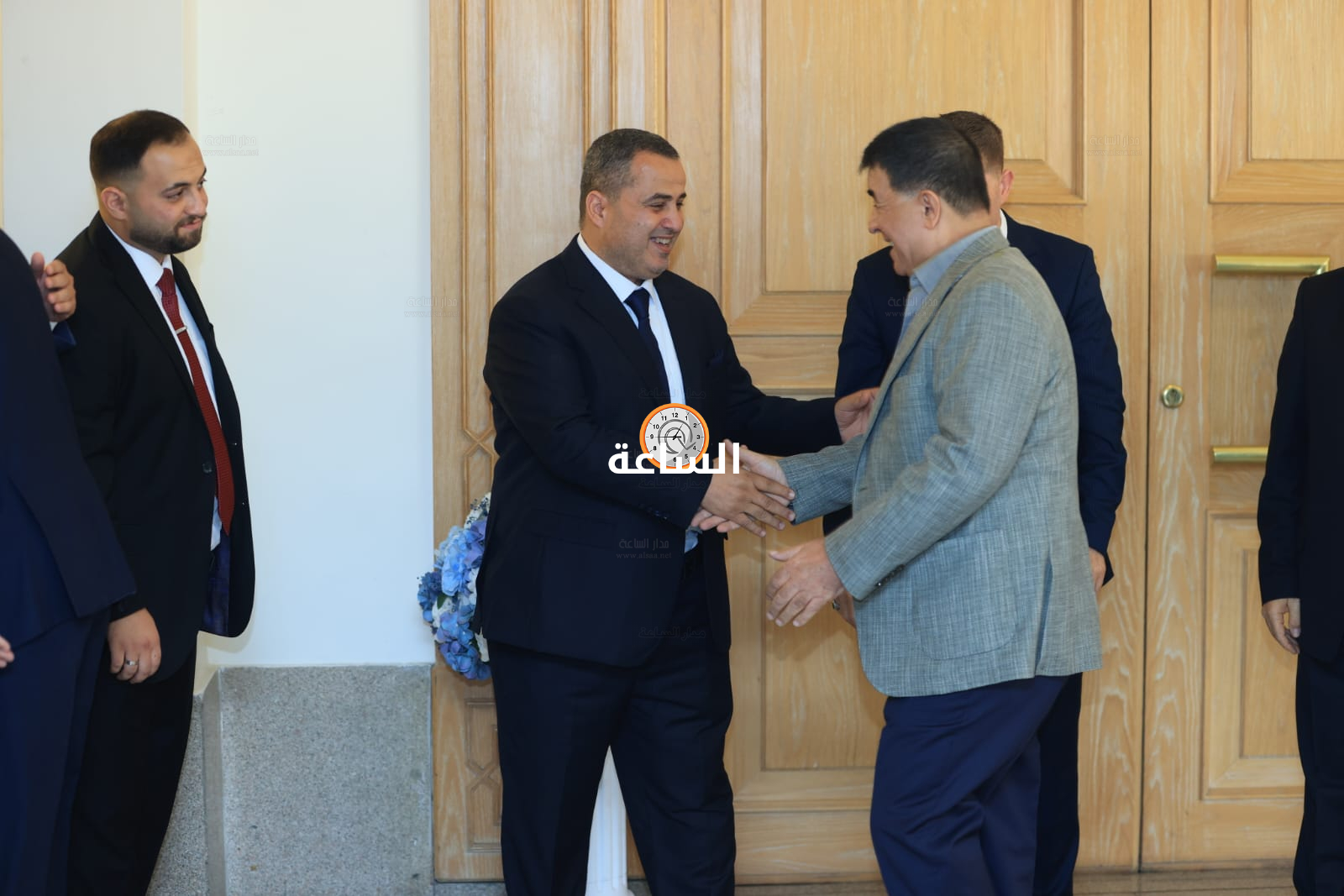 Madar Al-Saa Images 0.31250260547066067
