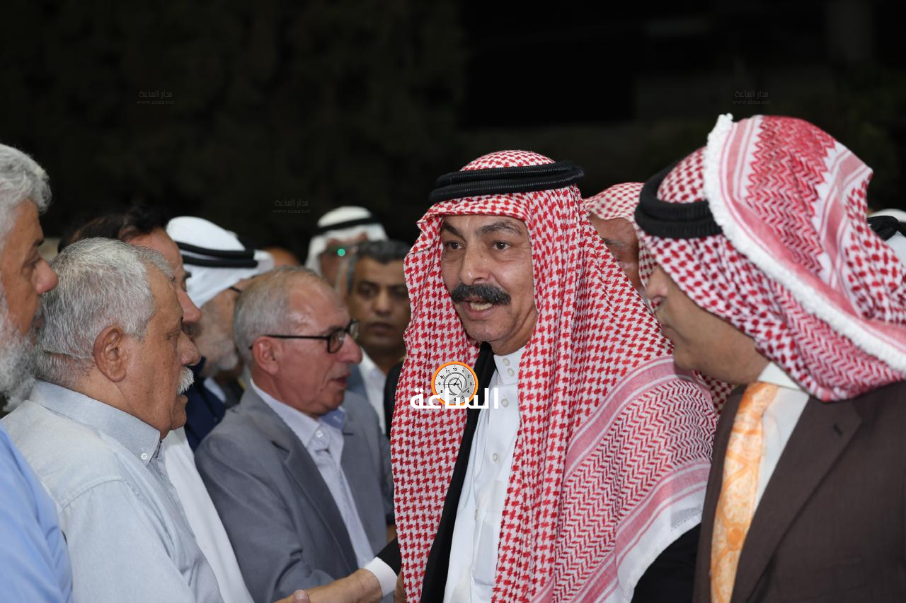 Madar Al-Saa Images 0.21031618284704046