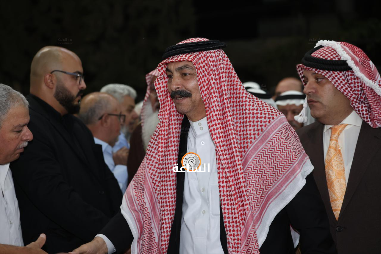 Madar Al-Saa Images 0.4547191373043641