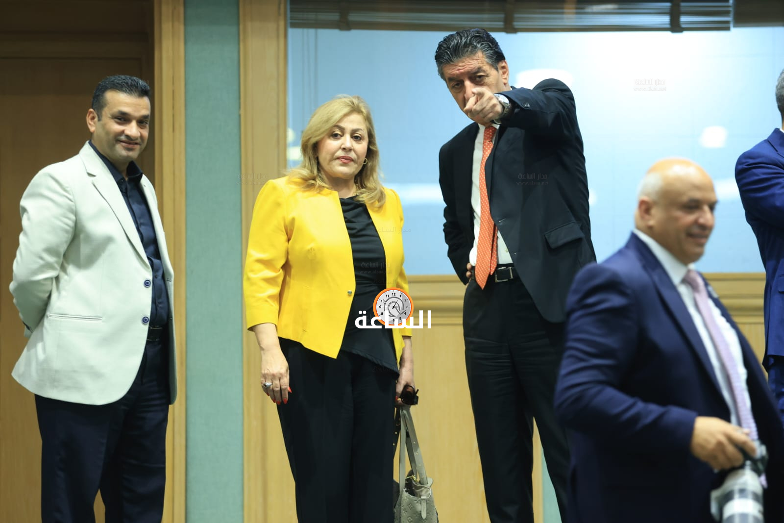Madar Al-Saa Images 0.9286086741225479
