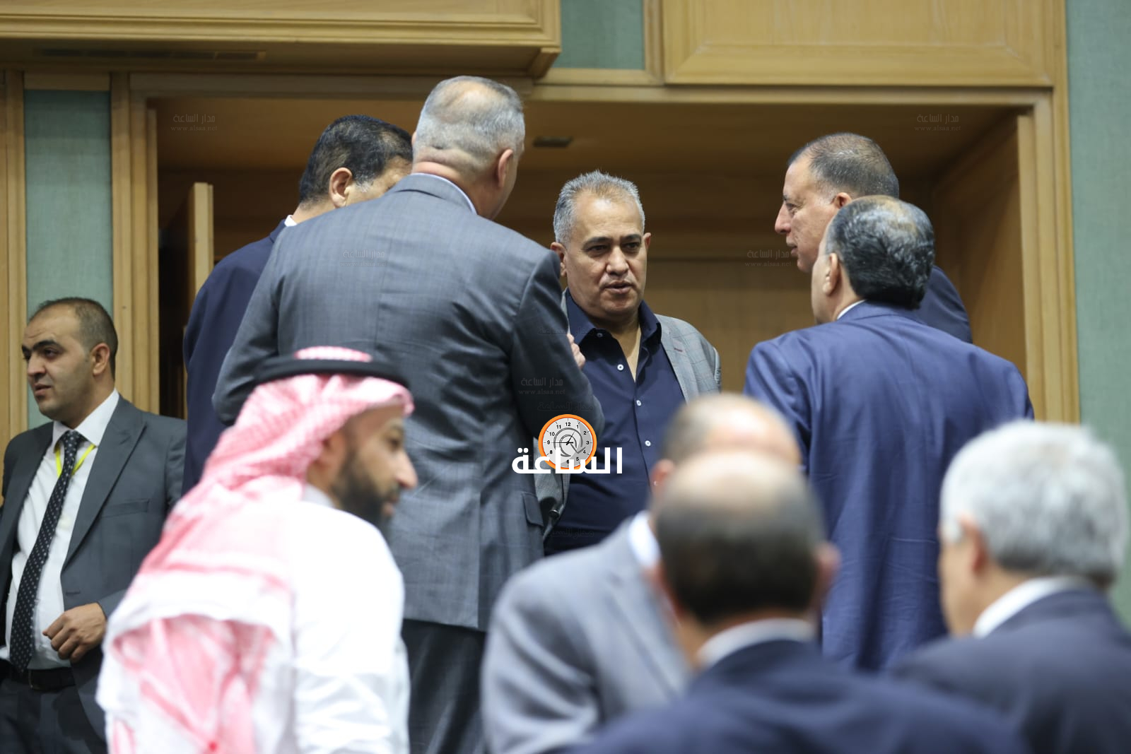 Madar Al-Saa Images 0.9512563775365686