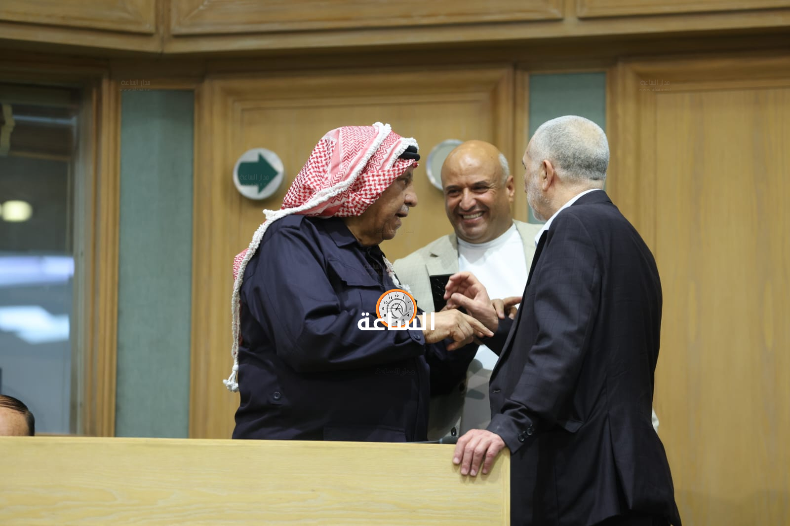 Madar Al-Saa Images 0.4584523604525882