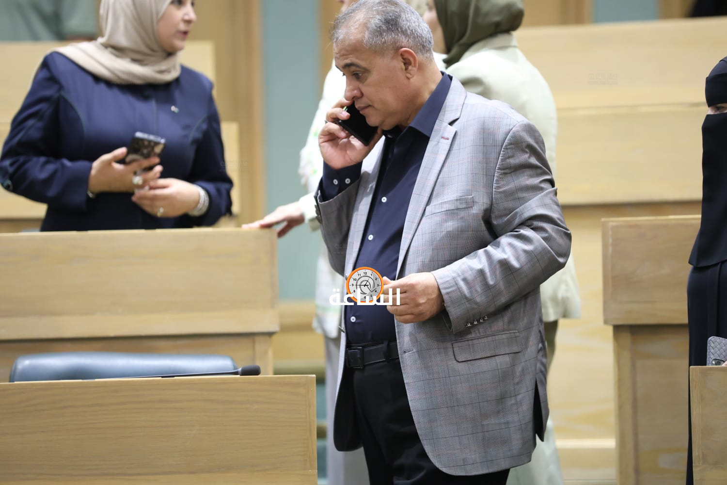 Madar Al-Saa Images 0.5889552254854138