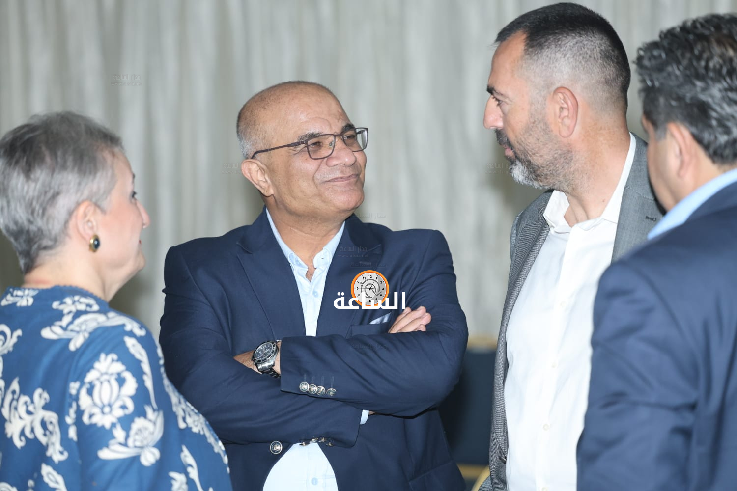 Madar Al-Saa Images 0.6764621672583925