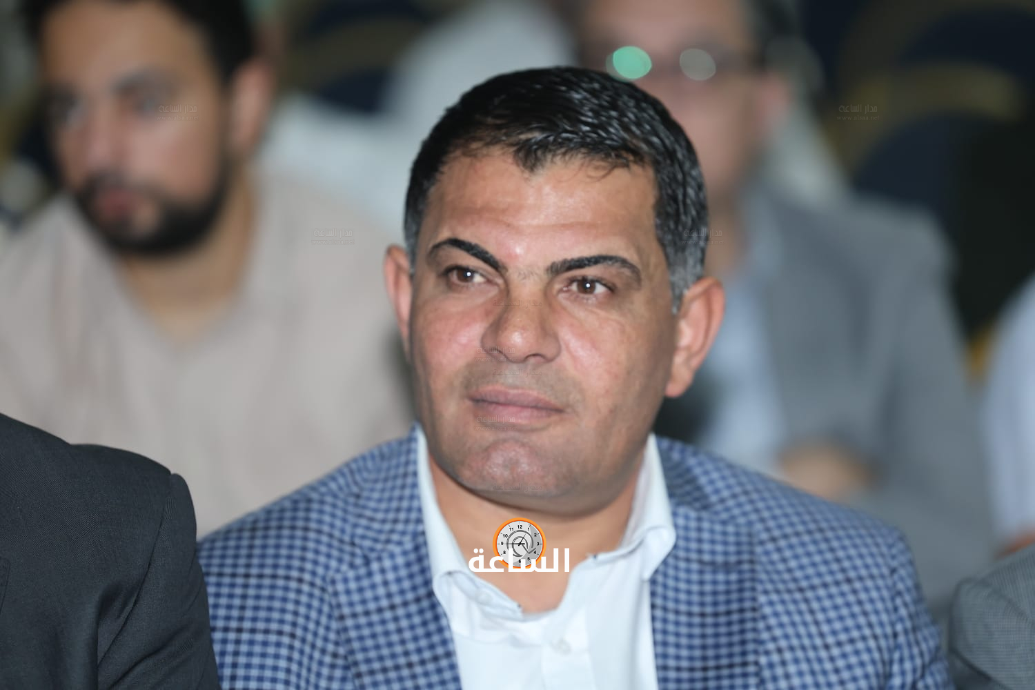 Madar Al-Saa Images 0.9098652373257108
