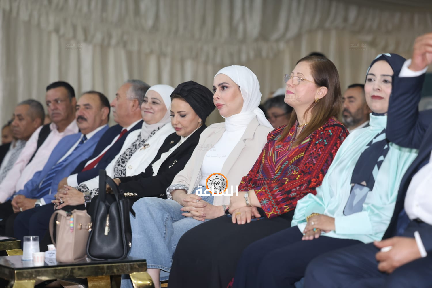 Madar Al-Saa Images 0.35772208475802336