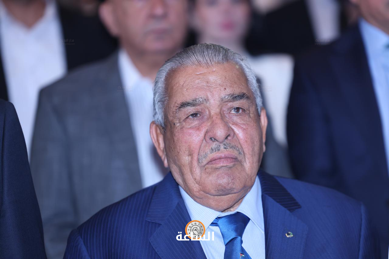 Madar Al-Saa Images 0.5445929392877586