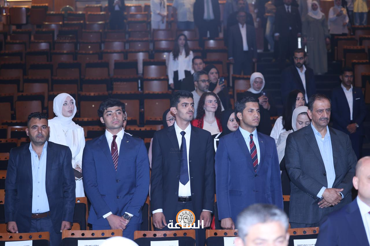 Madar Al-Saa Images 0.5726577647506839