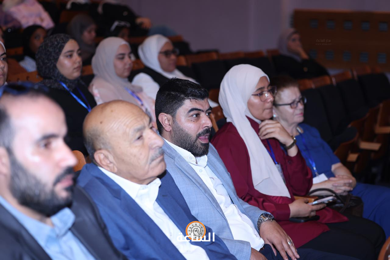 Madar Al-Saa Images 0.6437199162344946