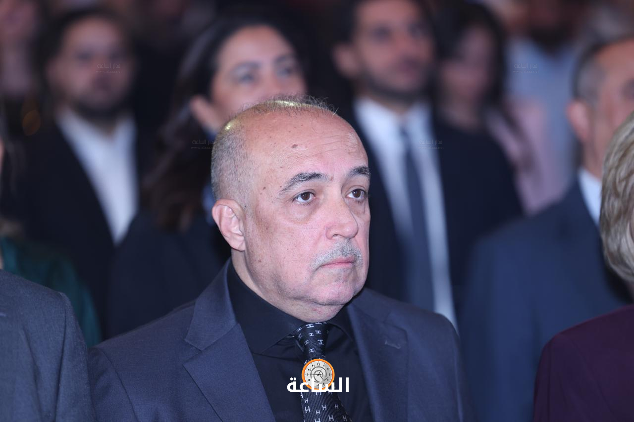 Madar Al-Saa Images 0.6868871491354623