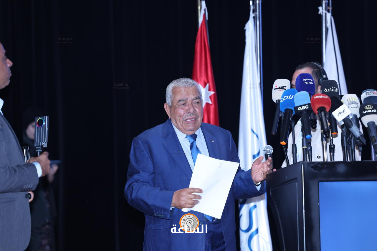 Madar Al-Saa Images 0.8661456274412064