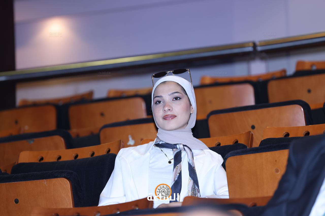Madar Al-Saa Images 0.5131715783053918