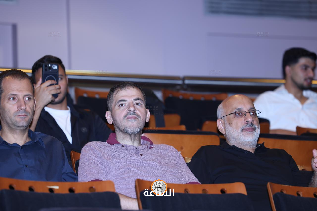 Madar Al-Saa Images 0.9278581137002102