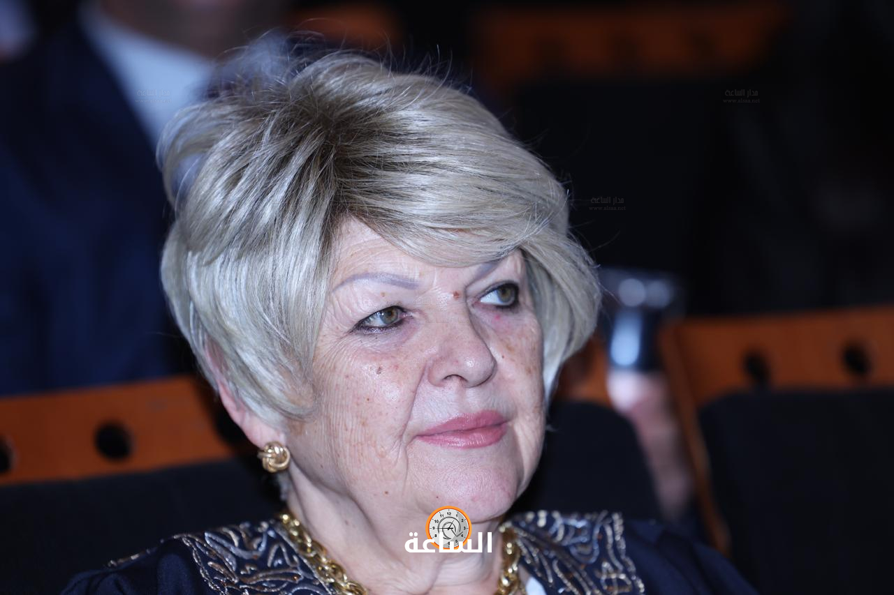 Madar Al-Saa Images 0.5226308123792592