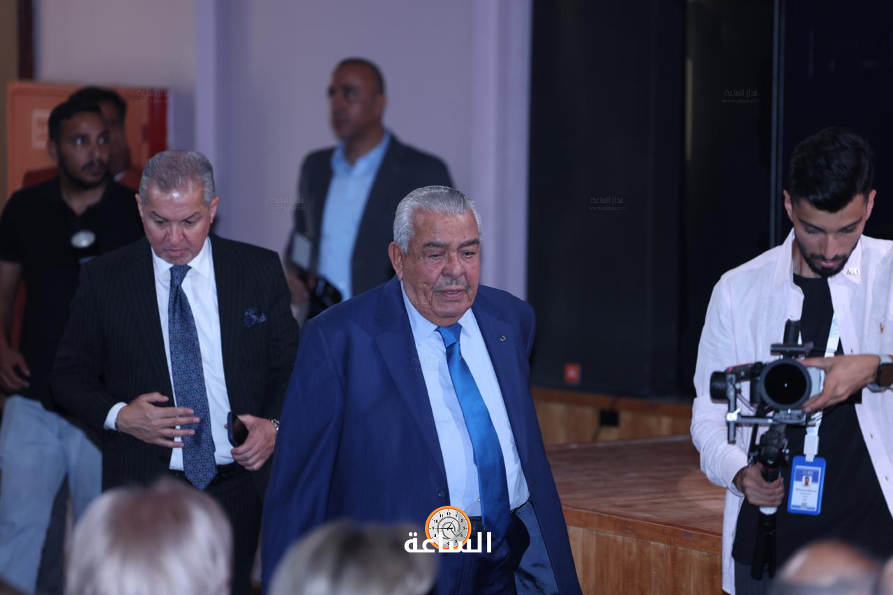 Madar Al-Saa Images 0.6735897768373713
