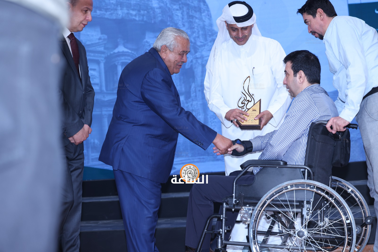 Madar Al-Saa Images 0.09222585836862274
